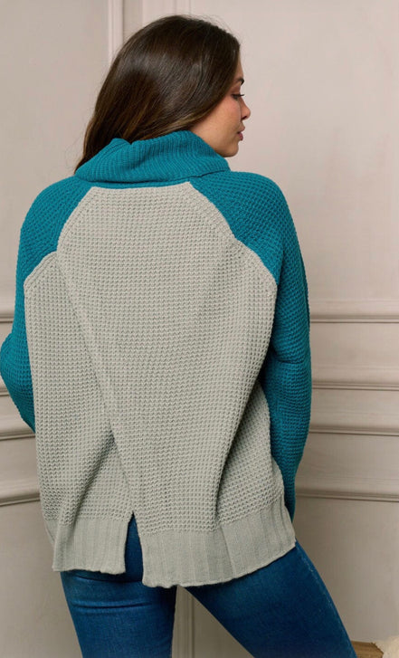 WOMEN'S LONG SLEEVE TURTLE NECK PULLOVER BACK SURPLICE SWEATER