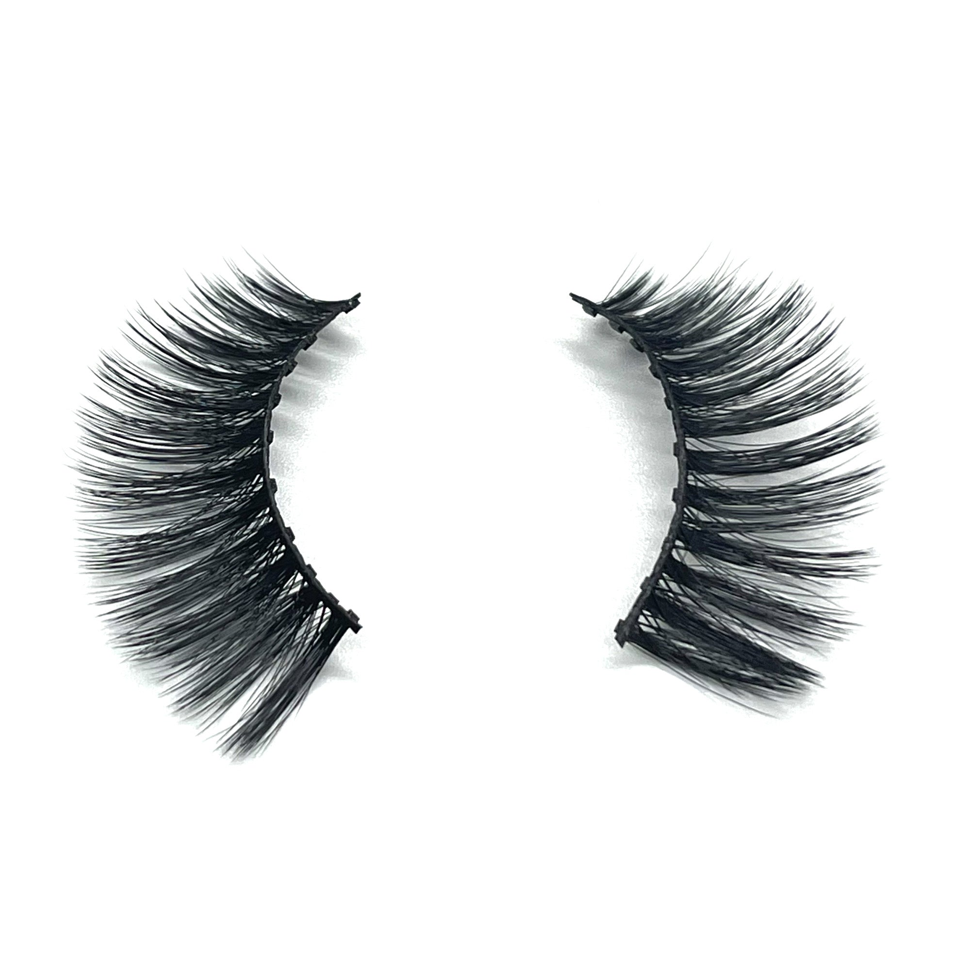 JESS MAGNETIC LASH